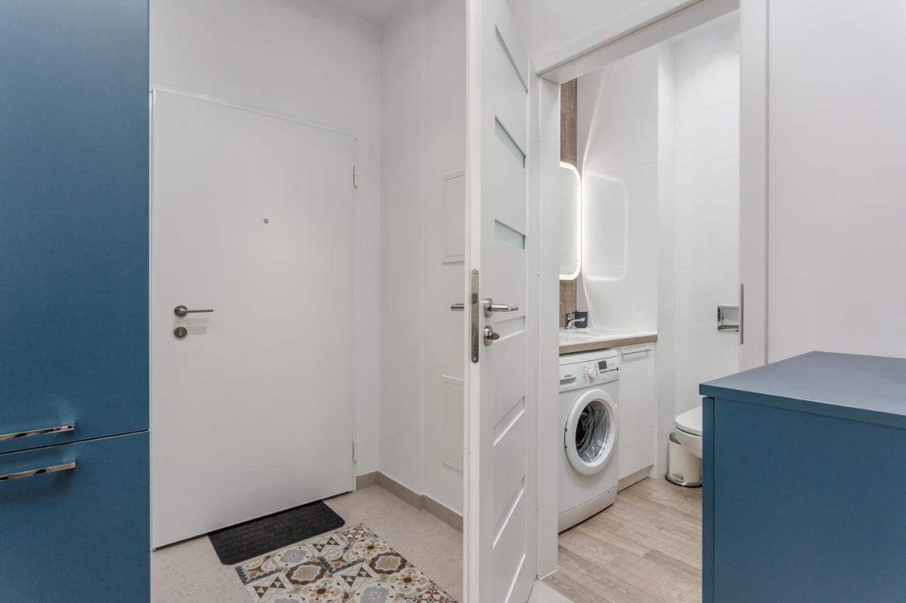 Chill Airport Apartment Warsaw