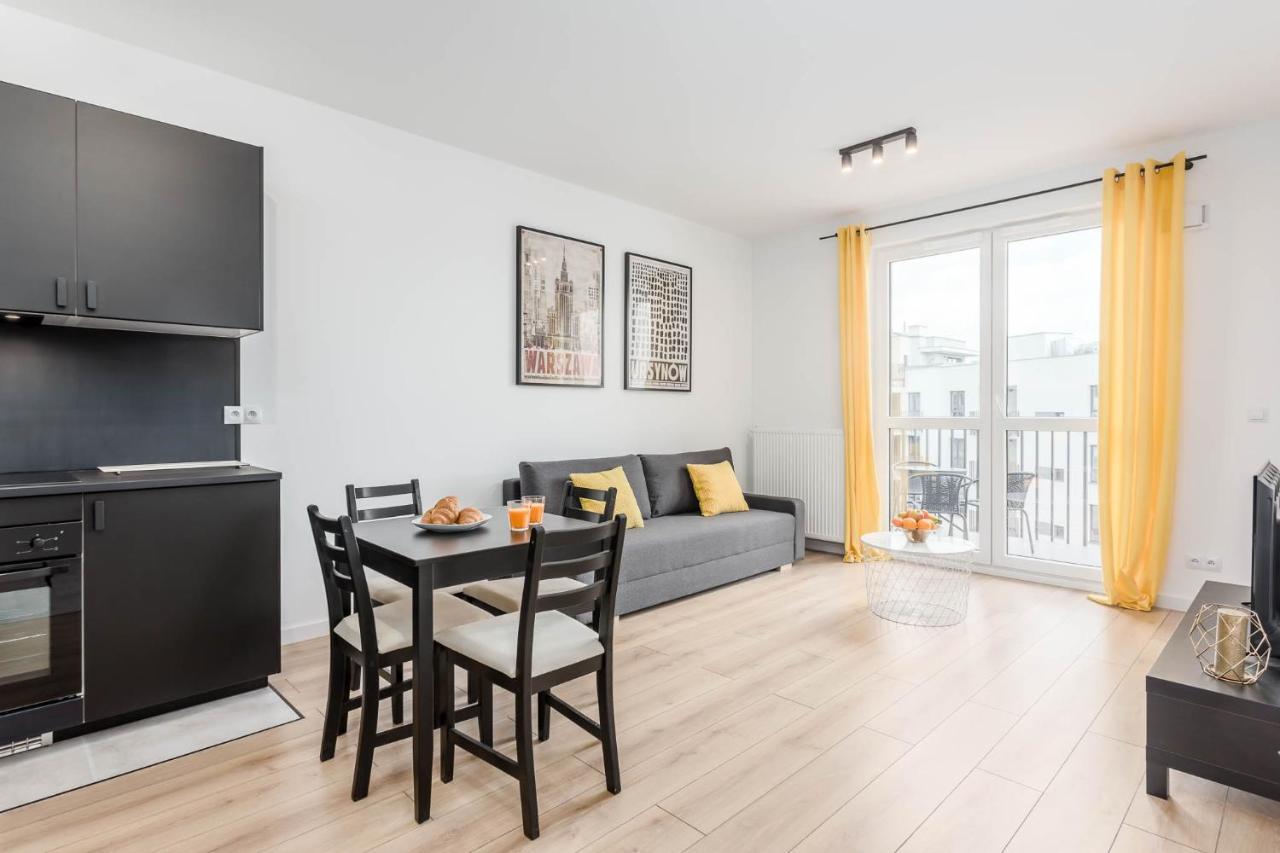 Chill Airport Apartment Warsaw