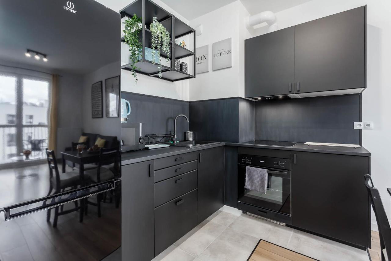 Chill Airport Apartment Warsaw