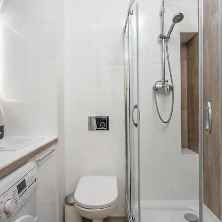 Chill Apartments Warsaw Airport Exterior photo